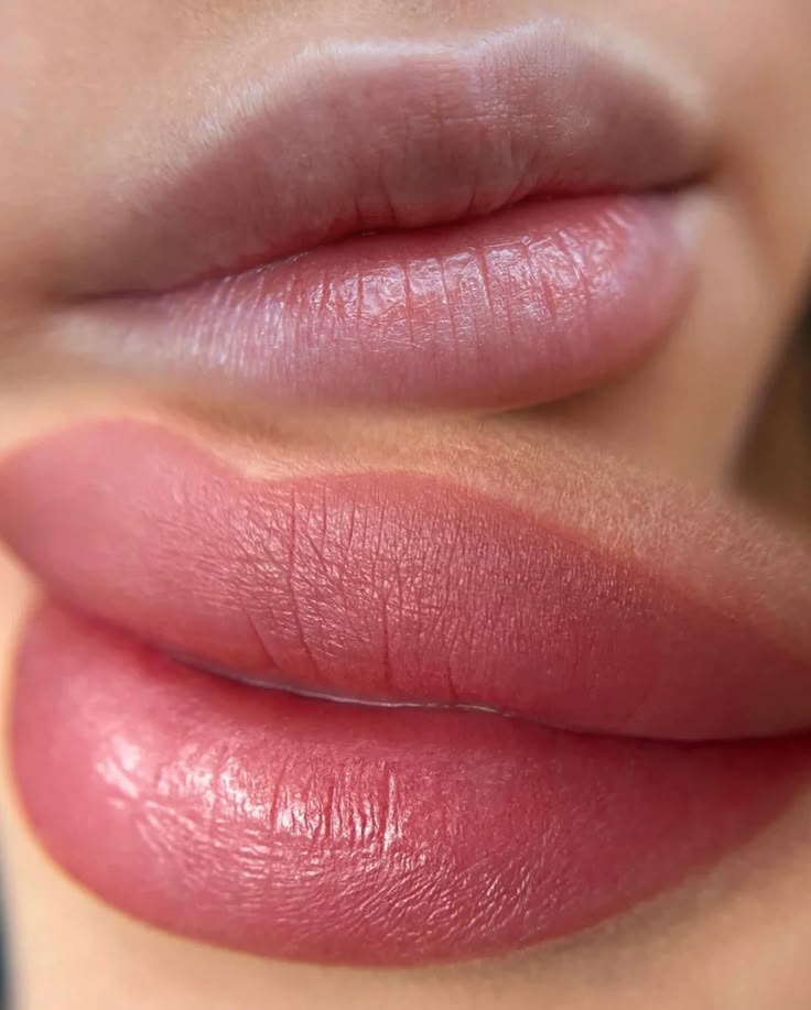 lips coloring &correction service