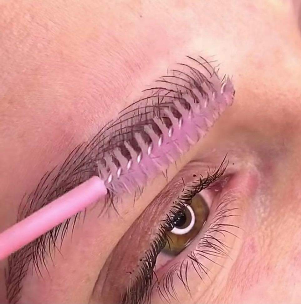 microblading service